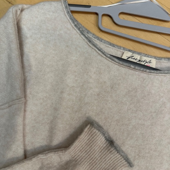 Free People See Me Softspun Pullover, M, PG1495 - Picture 5 of 6